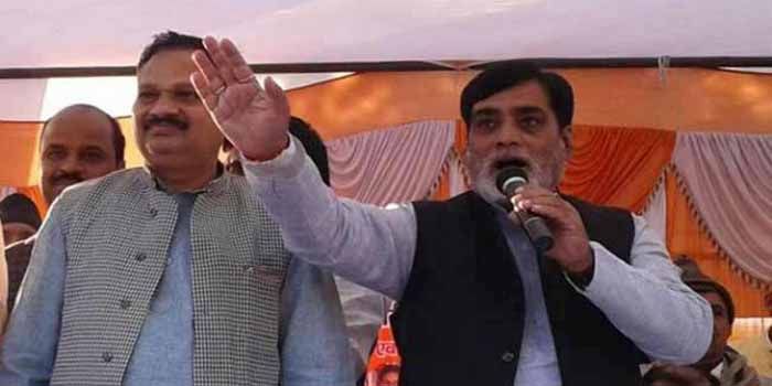 राम कृपाल ने बताया अखिलेश को नौसिखिया राम कृपाल ने बताया अखिलेश को नौसिखिया