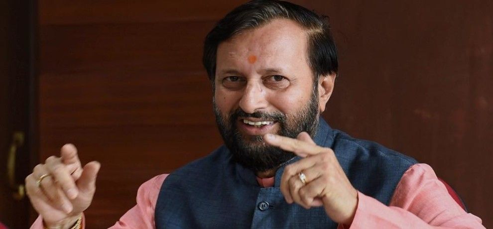 देश के शिक्षामंत्री का इतिहास ज्ञान, भगत सिंह के साथ नेहरू-सुभाष भी फांसी पर झूले देश के शिक्षामंत्री का इतिहास ज्ञान, भगत सिंह के साथ नेहरू-सुभाष भी फांसी पर झूले