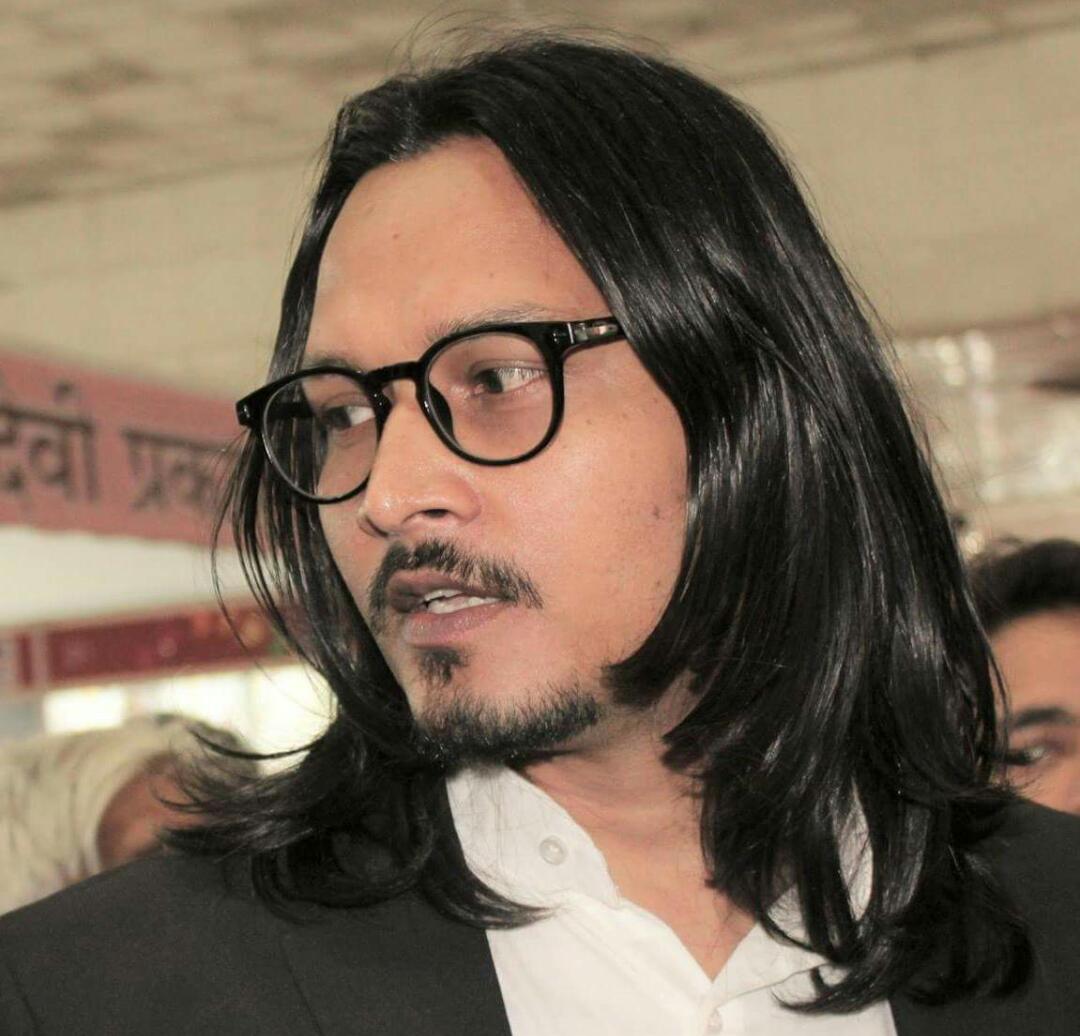 बेचारे काँग्रेस के सत्तर-अस्सी सपोर्टर, जो आश्चर्यजनक रूप से बचे हुए हैं बेचारे काँग्रेस के सत्तर-अस्सी सपोर्टर, जो आश्चर्यजनक रूप से बचे हुए हैं