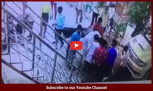 आगरा : नाले में गिरे पूर्व विधायक भगवान सिंह कुशवाहा    एक्सीलेटर दबने से एक्टिवा और पत्नी सहित गिरे पूर्व विधायक। पूर्व विधायक भगवान सिंह कुशवाहा और पत्नी अनिता कुशवाहा को आई कई गंभीर चोटें