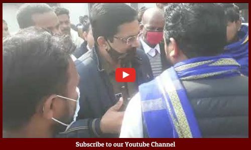 आजमगढ़ : पुलिस और भीम आर्मी के कार्यकर्ताओं से हुई झड़प पुलिस ने आक्रोशित कार्यकर्ताओं को किया बैरिकेड से बाहर, माहौल बिगड़ने के बाद कलेक्ट्रेट परिसर में आला अधिकारी और पुलिस पुलिस बल मौजूद